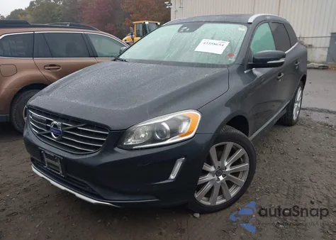 2015 Volvo Xc60 T6 Platinum из США, поврежденный, VIN YV4902RM4F2668984